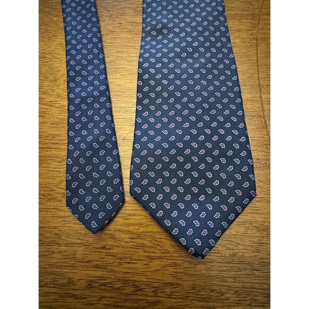 Yves Saint Laurent Vintage YSL Navy Blue Paisley Silk Tie 3.5" Made in USA